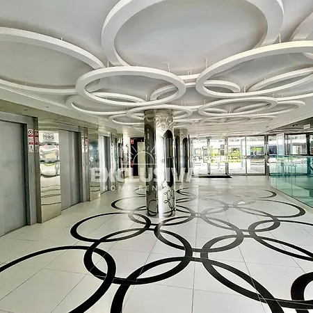 Perla Home, 1ªLínea, Magic World