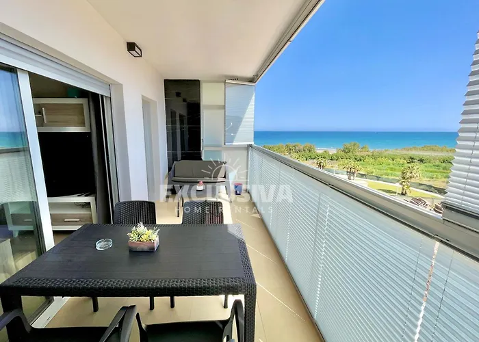 Perla Home, 1ªlinea, Magic World アパート *